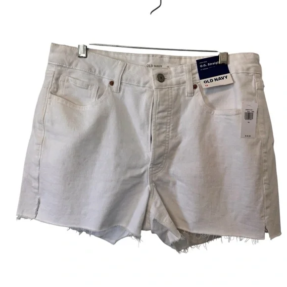 Old Navy Women's Classic High Rise OG White Jean Shorts Size 12 Button Fly NWTS - Picture 1 of 13